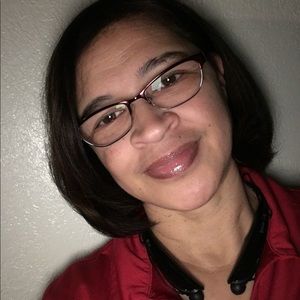 Meet your Posher, Sylvia